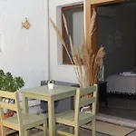 לינה וארוחת בוקר Balim Sultany 4*